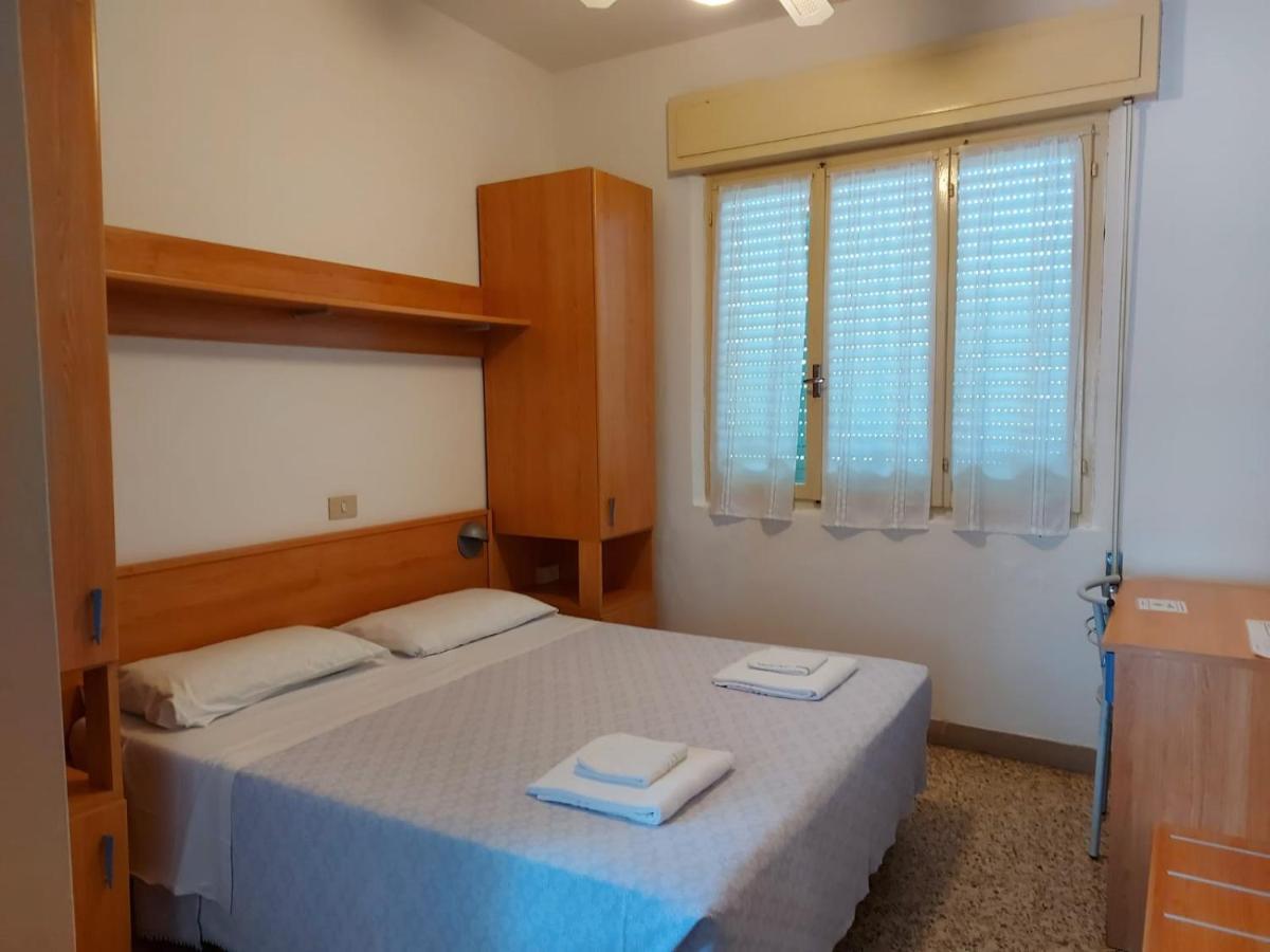 Albergo Alla Nave Lignano Sabbiadoro Ngoại thất bức ảnh