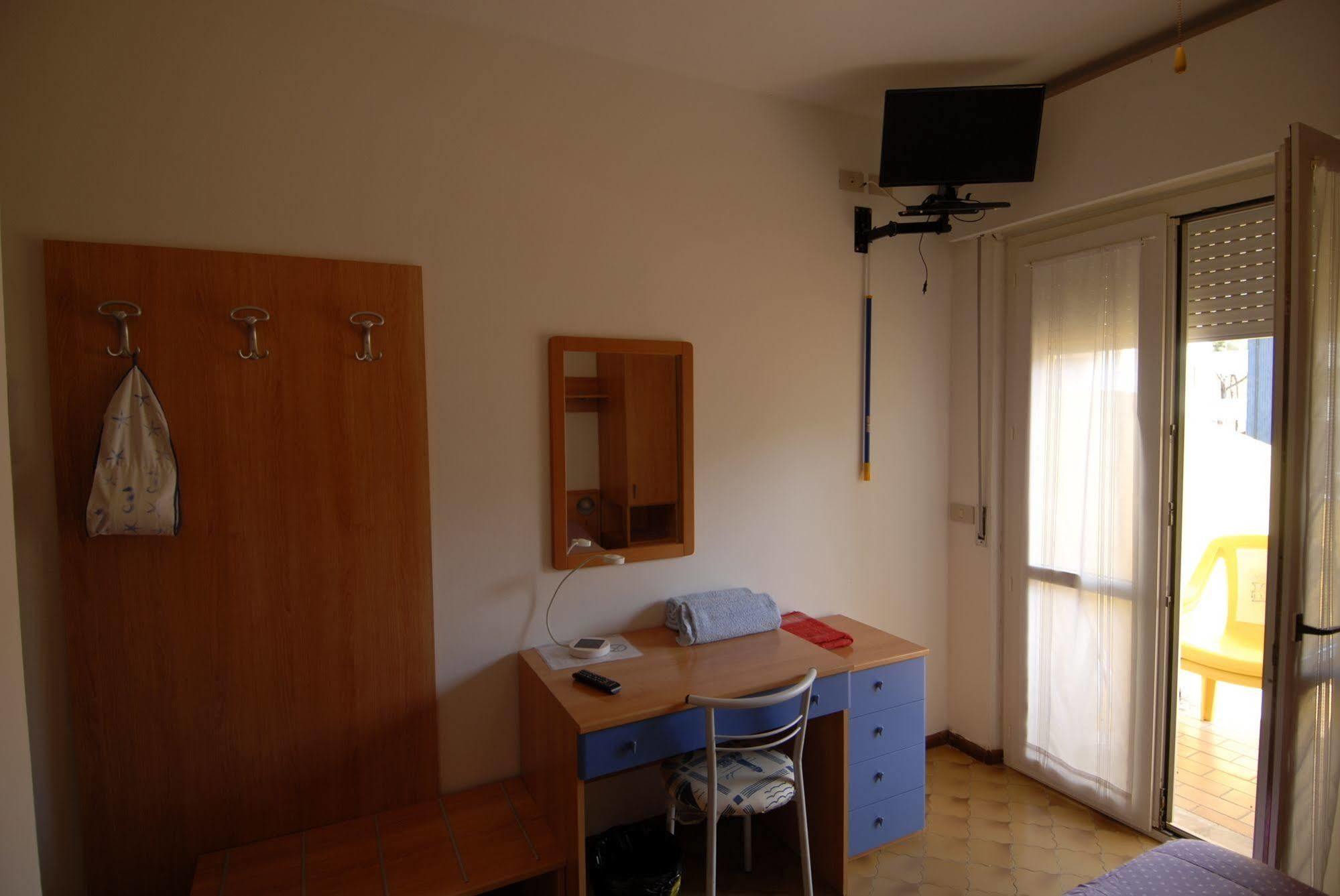 Albergo Alla Nave Lignano Sabbiadoro Ngoại thất bức ảnh